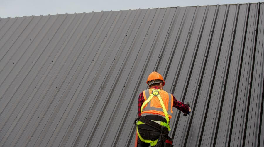 Professional metal roof installation services in Salton City, CA
